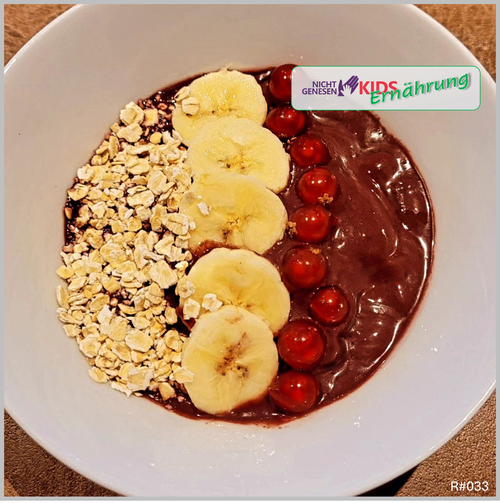 Acai Heidelbeer-Smoothiebowl